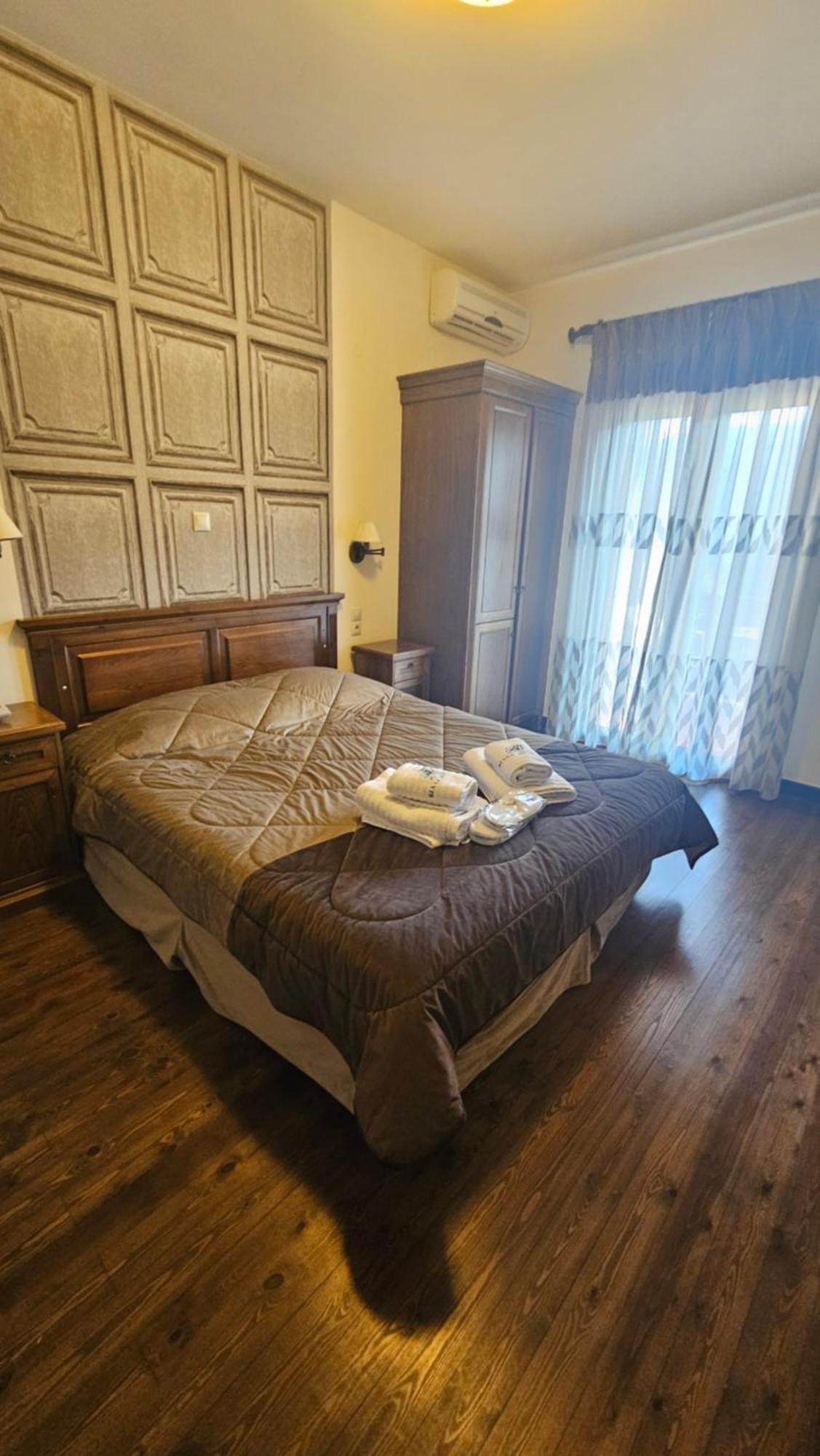 Villa Virginia Hotel Voutiron Eksteriør billede