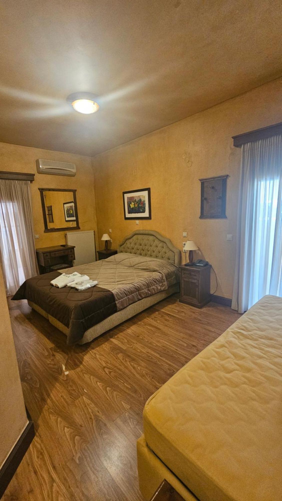 Villa Virginia Hotel Voutiron Eksteriør billede